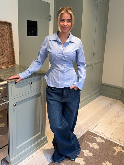 Alberte fitted shirt - Blue/silver stripes